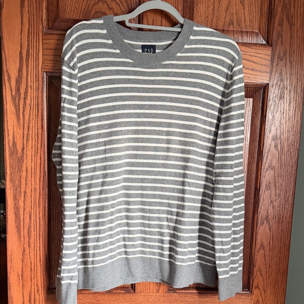 GAP Women’s Sweater